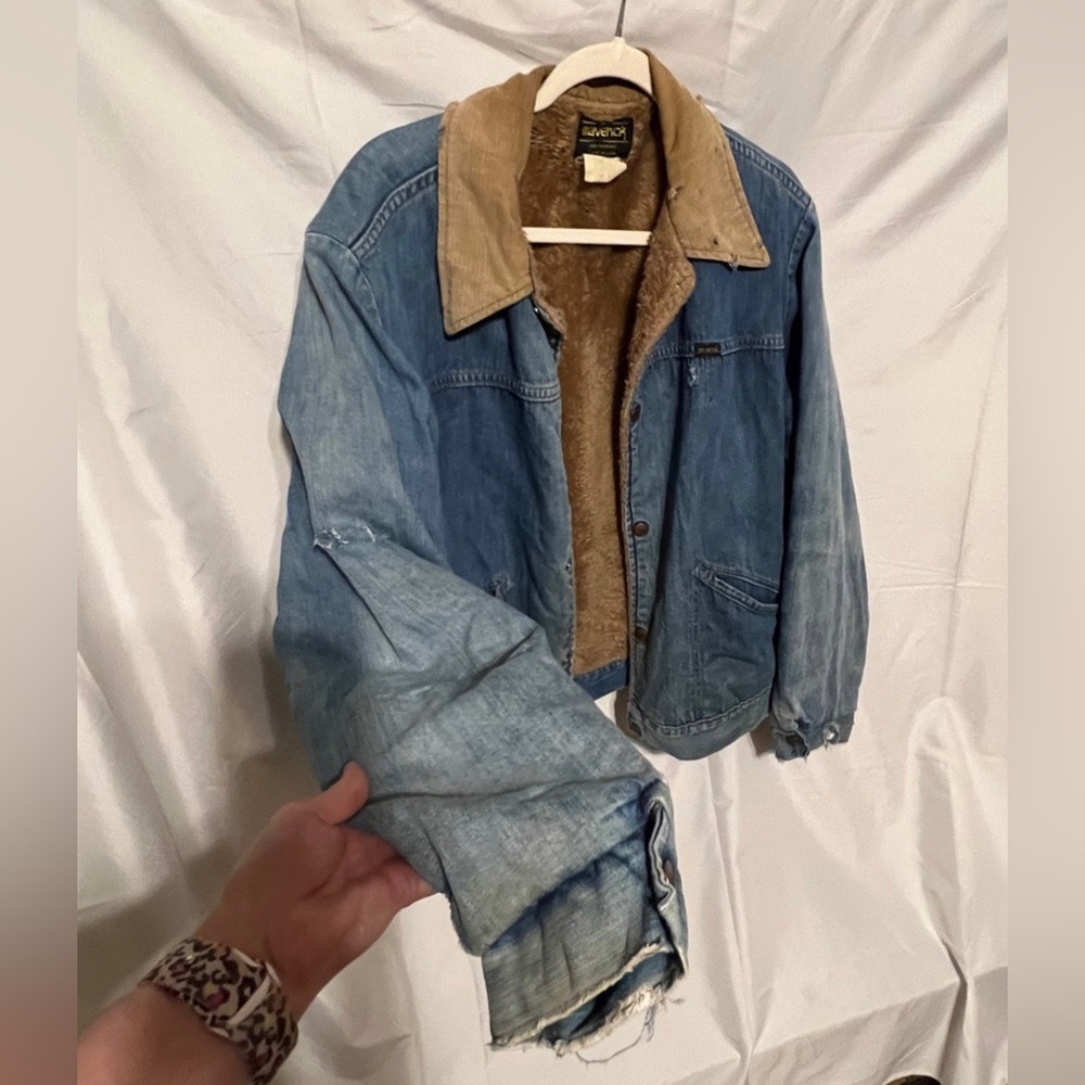 XXL Vintage Rough Round The Edges Faded Maverick Trucker Jacket - Picture 11 of 14
